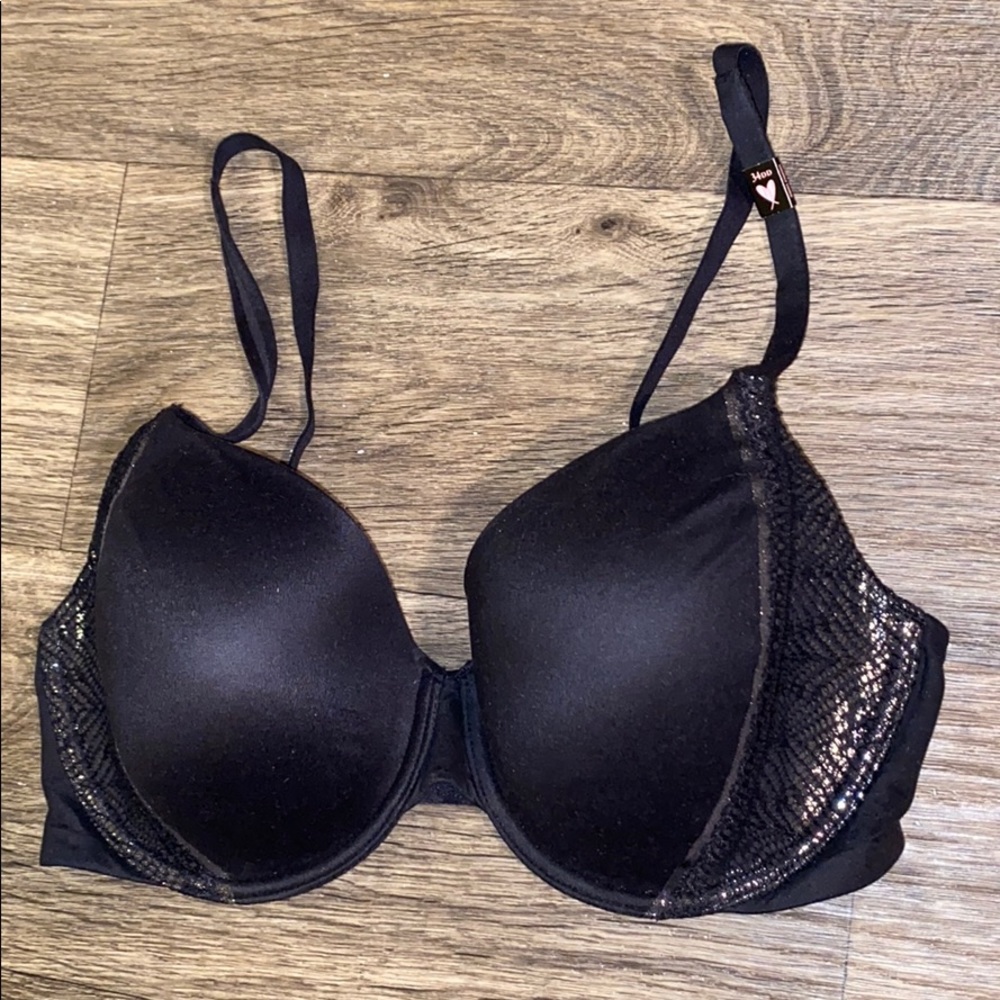 NEVER WORN VS bra